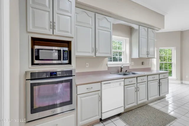 $430,000 | 79293 Diamondhead Drive East, Diamondhead, MS 39525