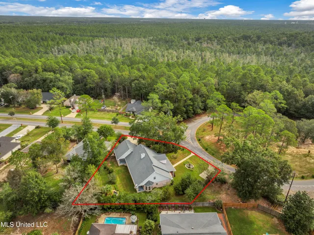 $430,000 | 79293 Diamondhead Drive East, Diamondhead, MS 39525