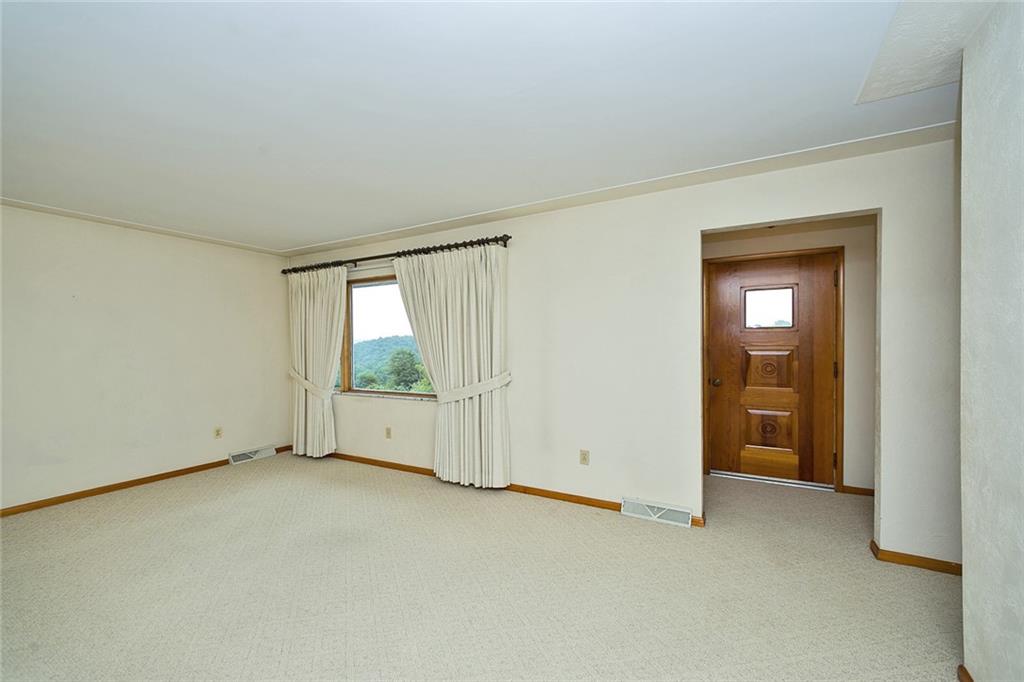 3933 Pittsburgh Road Perryopolis, PA 15473 - Photo 2 of 20