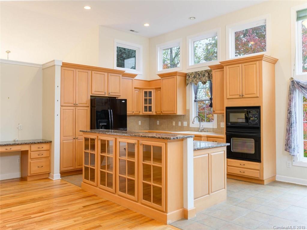 37 Rabbit Ridge Drive Weaverville, NC 28787 - Photo 12 of 46 Gallery Image 12