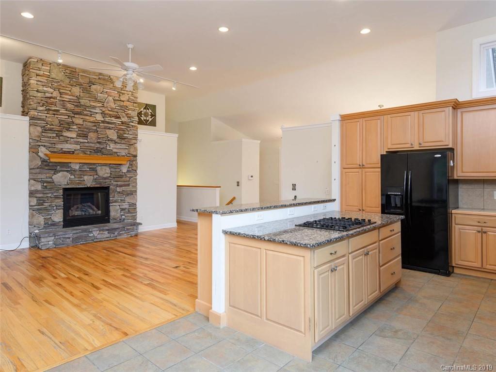 37 Rabbit Ridge Drive Weaverville, NC 28787 - Photo 16 of 46 Gallery Image 16