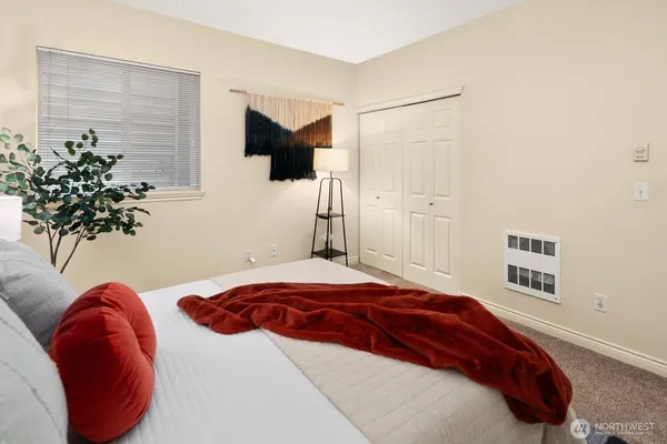 $700,000 | 17432 Bothell Way Northeast, Unit B108, Bothell, WA 98011