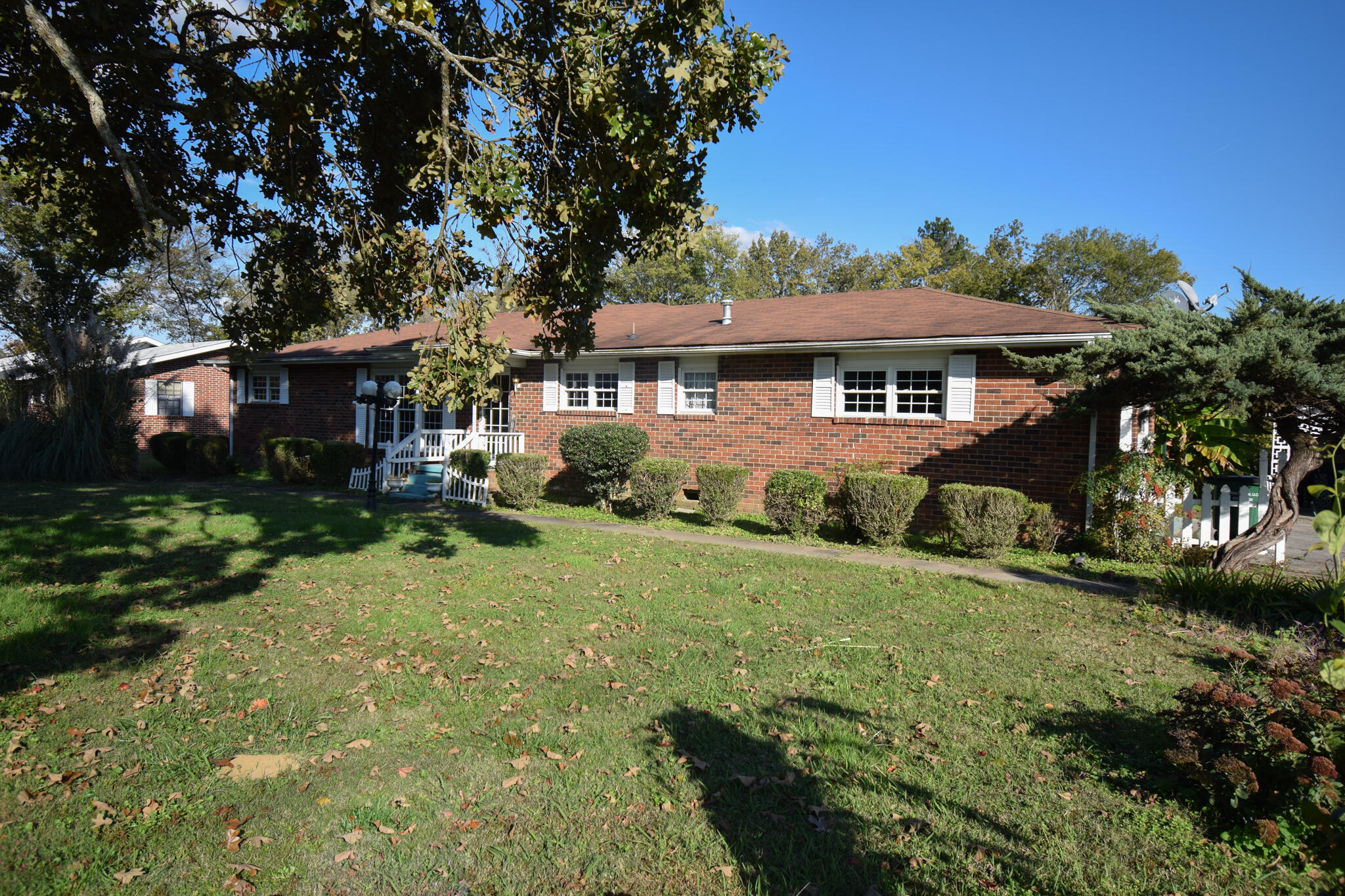 70 South Mack Smith Road Rossville, GA 30741 - Photo 3 of 55 Front