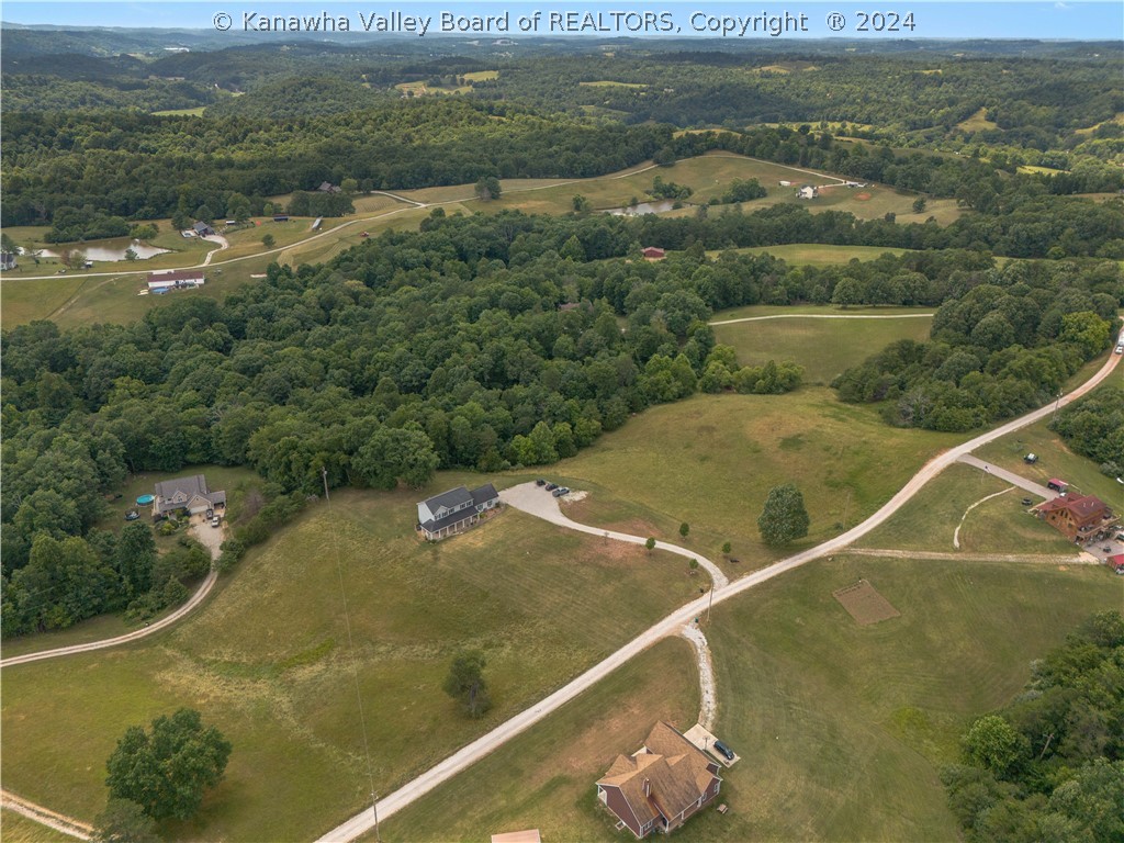 617 Sycamore Drive Ripley, WV 25271 - Photo 5 of 50 Gallery Image 5