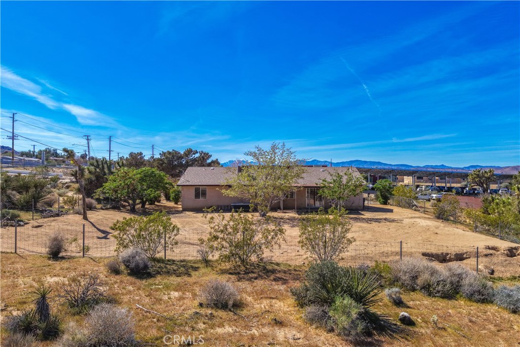 7273 Sunny Vista Road Joshua Tree, CA 92252 - Photo 29 of 36 a view of an ocean beach