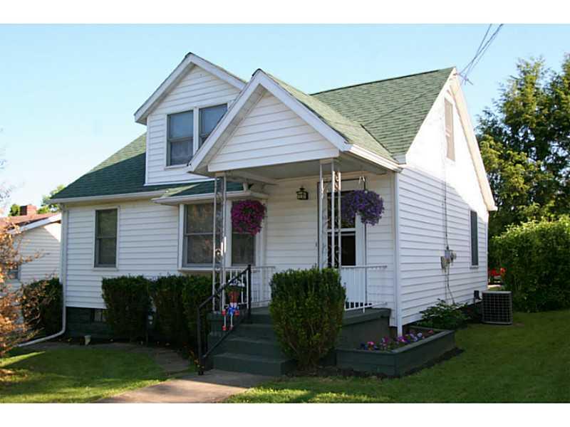 207 Linhurst Avenue Butler, PA 16001 - Photo 1 of 25 Exterior Front.
