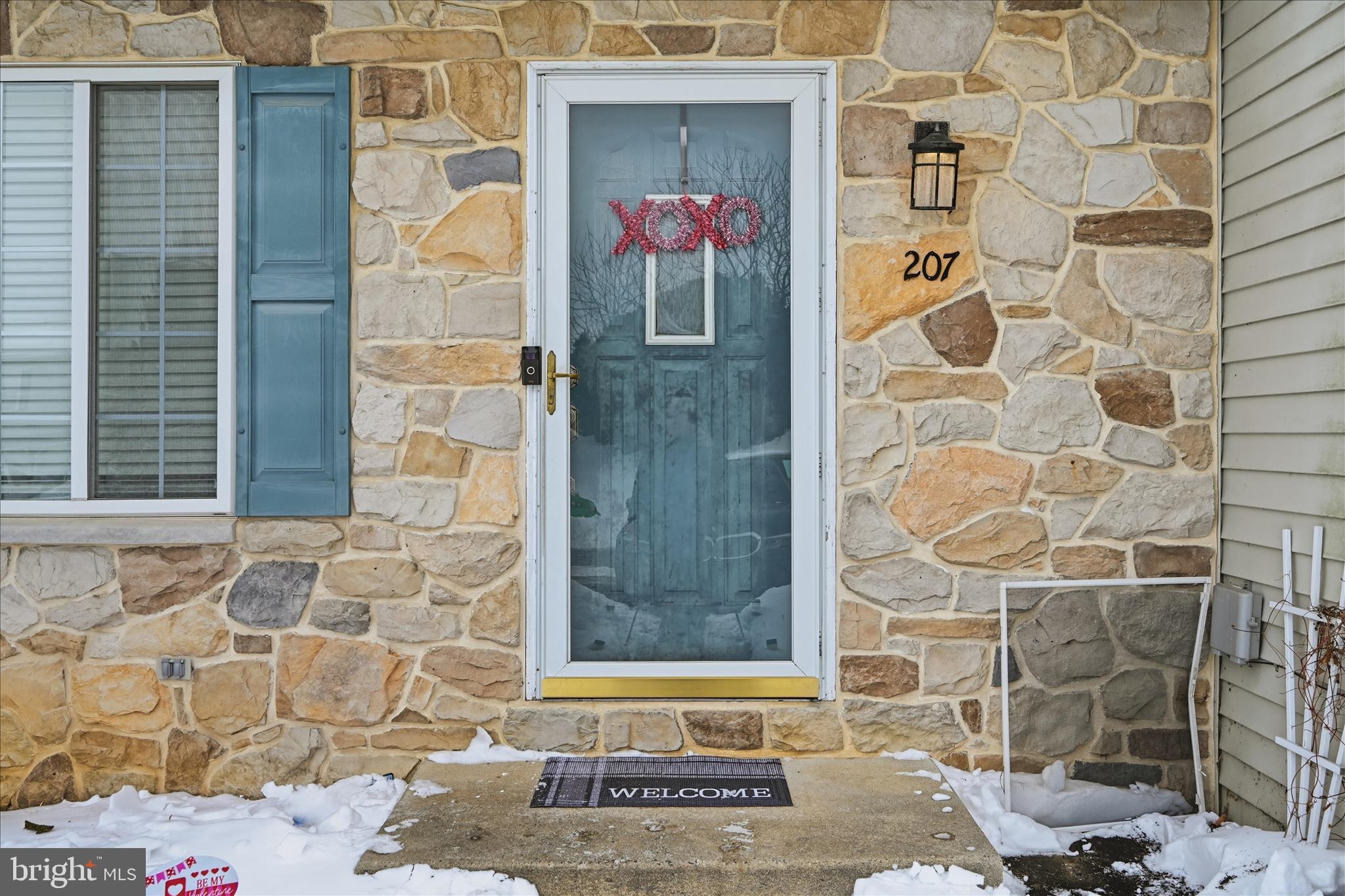 207 Riders Way Lebanon, PA 17042 - Photo 2 of 31 Front