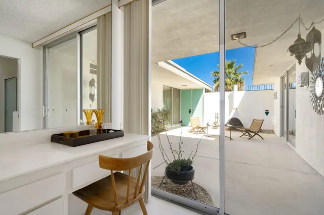$9,500 | 157 Desert Lakes Drive, Palm Springs, CA 92264