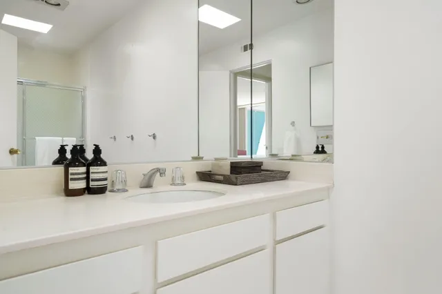 $9,500 | 157 Desert Lakes Drive, Palm Springs, CA 92264