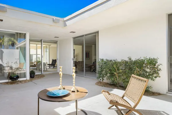 $9,500 | 157 Desert Lakes Drive, Palm Springs, CA 92264