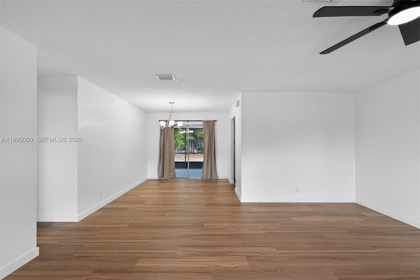 11550 Southwest 112th Avenue Miami, FL 33176 - Photo 3 of 16