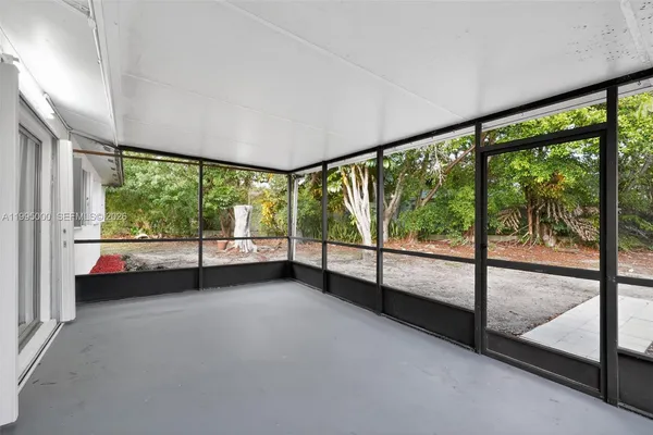 $730,000 | 11550 Southwest 112th Avenue, Miami, FL 33176
