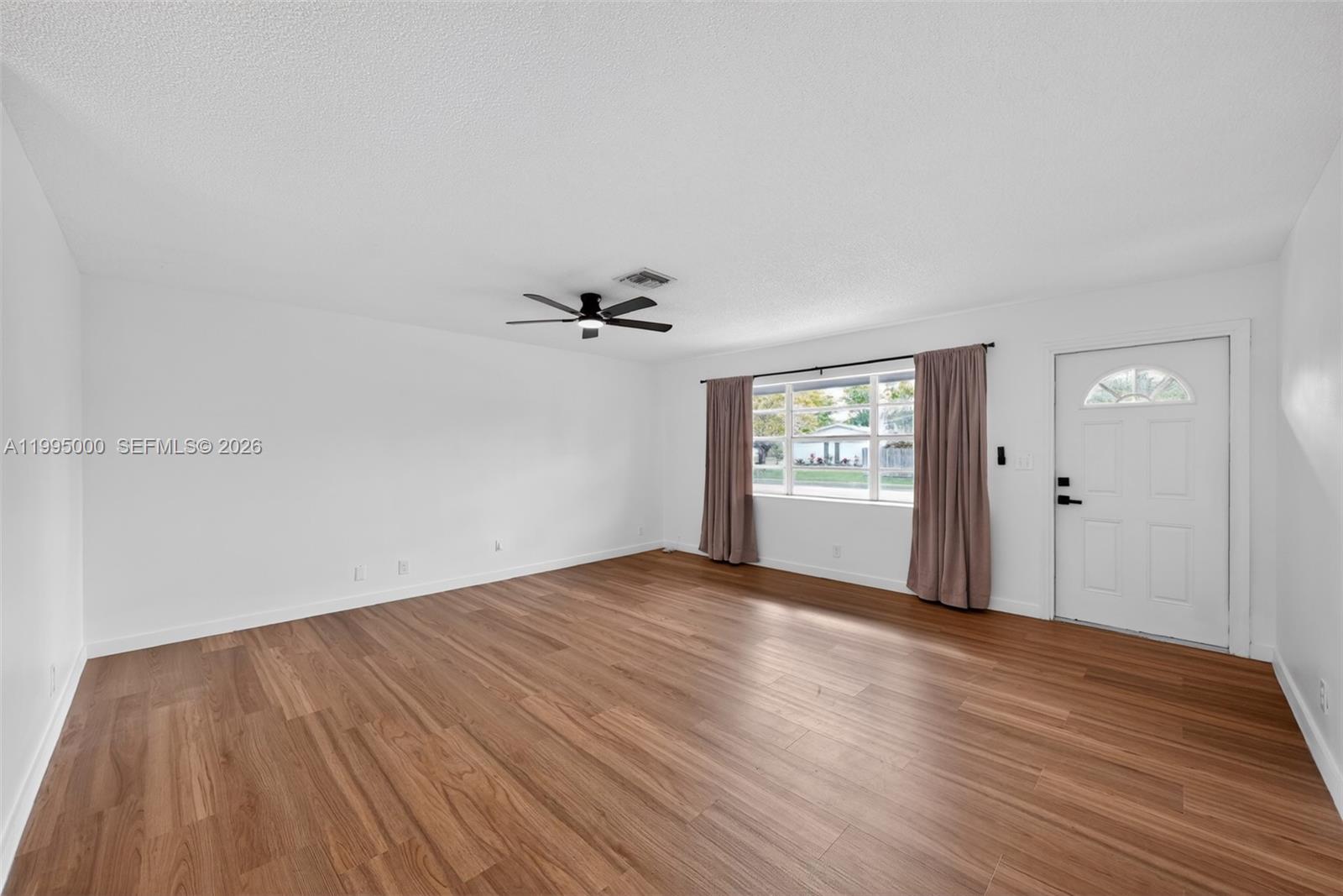 11550 Southwest 112th Avenue Miami, FL 33176 - Photo 10 of 16