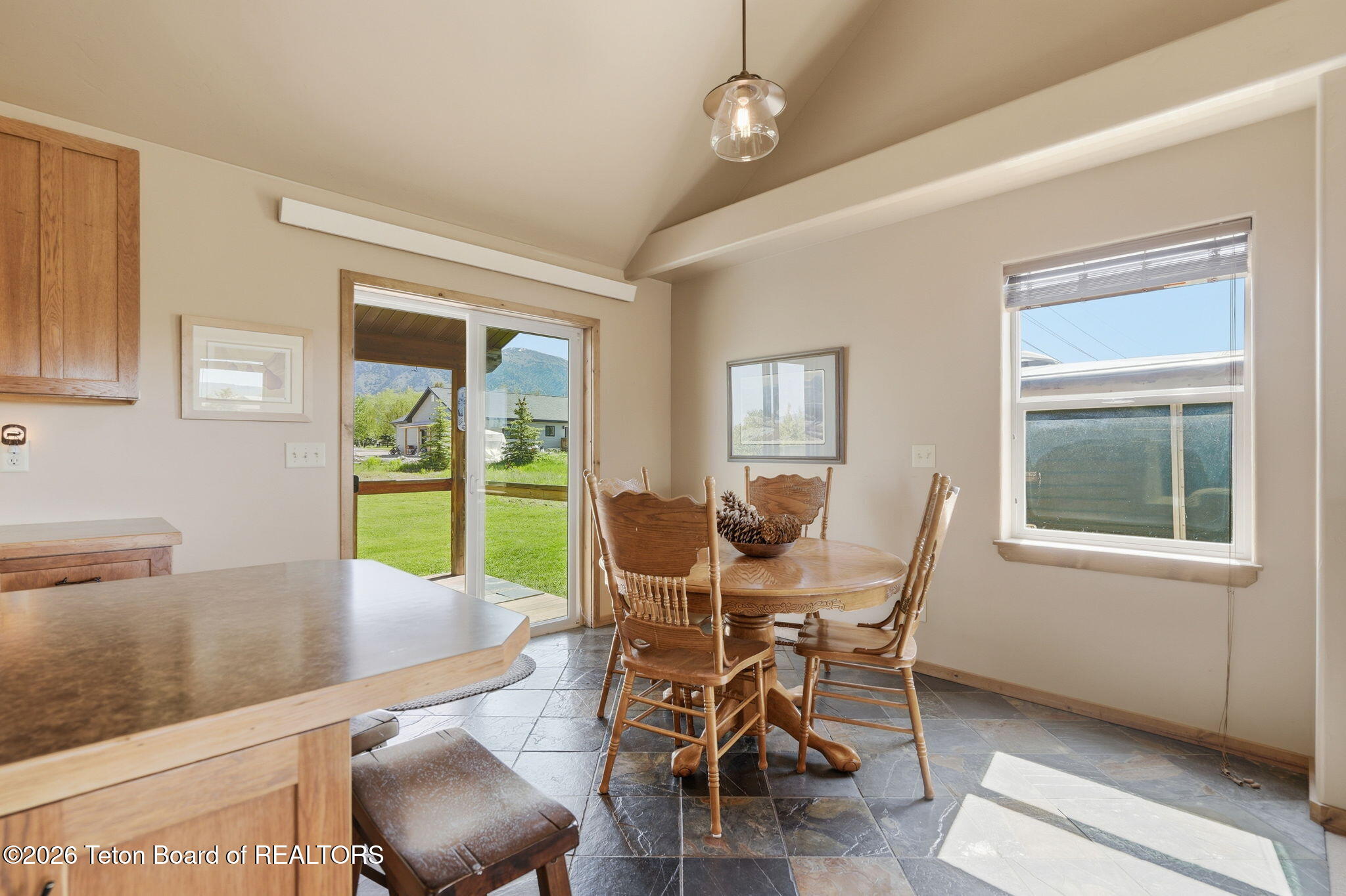 47 Holly Drive Star Valley Ranch, WY 83127 - Photo 9 of 62 4-web-or-mls-_AET9271