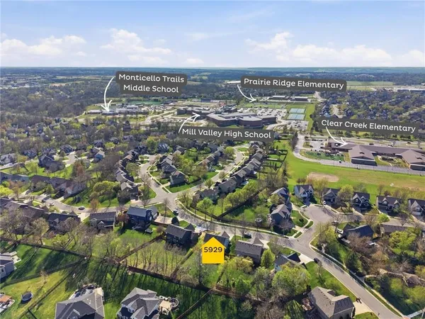 $525,000 | 5929 Lone Elm, Shawnee, KS 66218