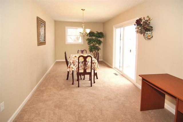 9420 Thompson Road Indianapolis, IN 46239 - Photo 11 of 24 Gallery Image 11