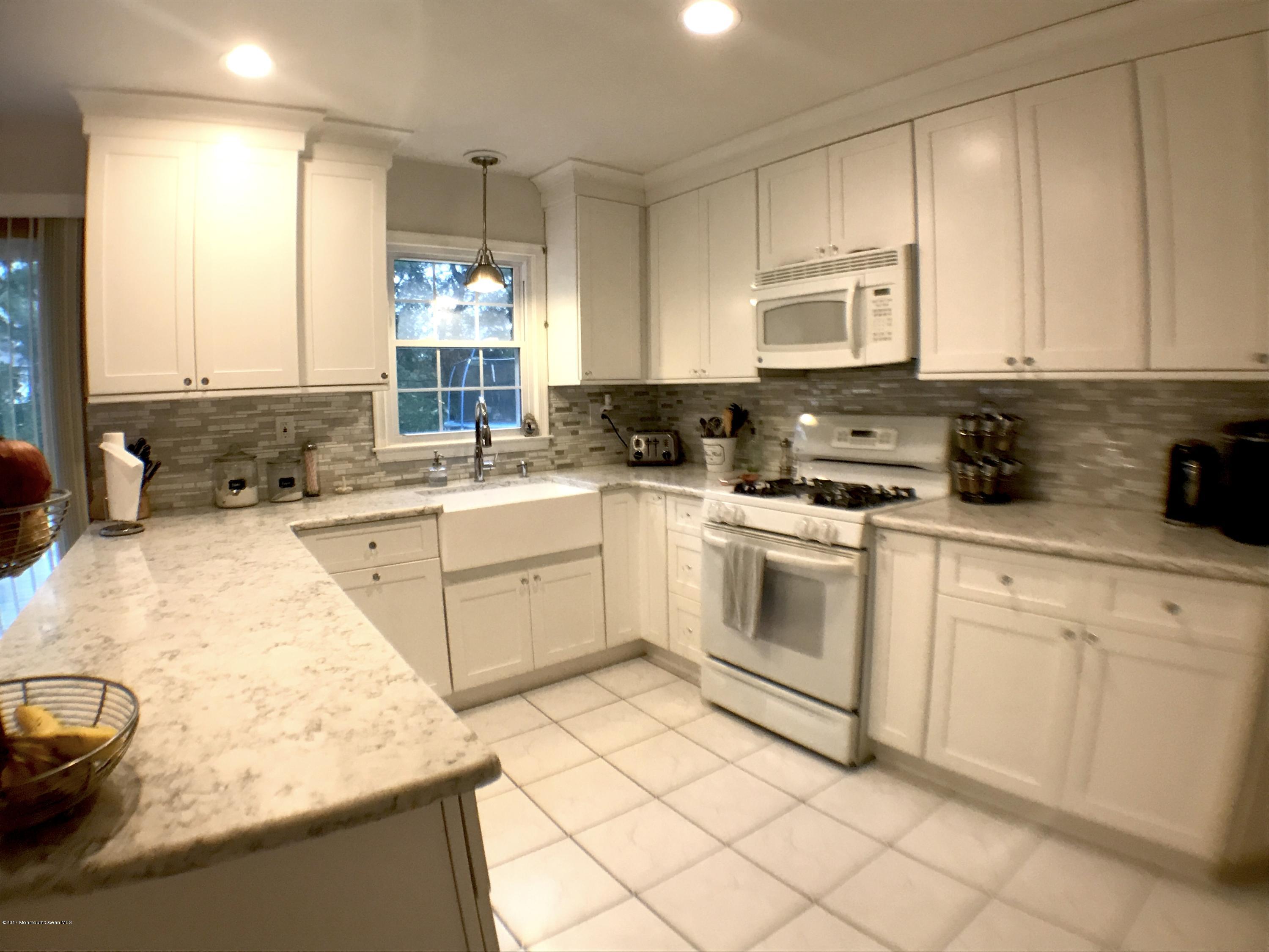 Kitchen1