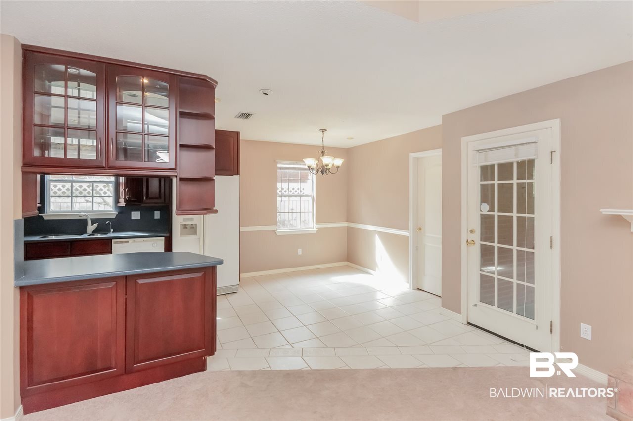 6478 Cedar Bend Court, Unit D Mobile, AL 36608 - Photo 6 of 39 Gallery Image 6