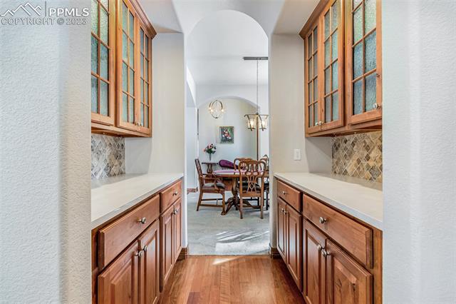 623 Cumberland Road Larkspur, CO 80118 - Photo 13 of 40 Gallery Image 13