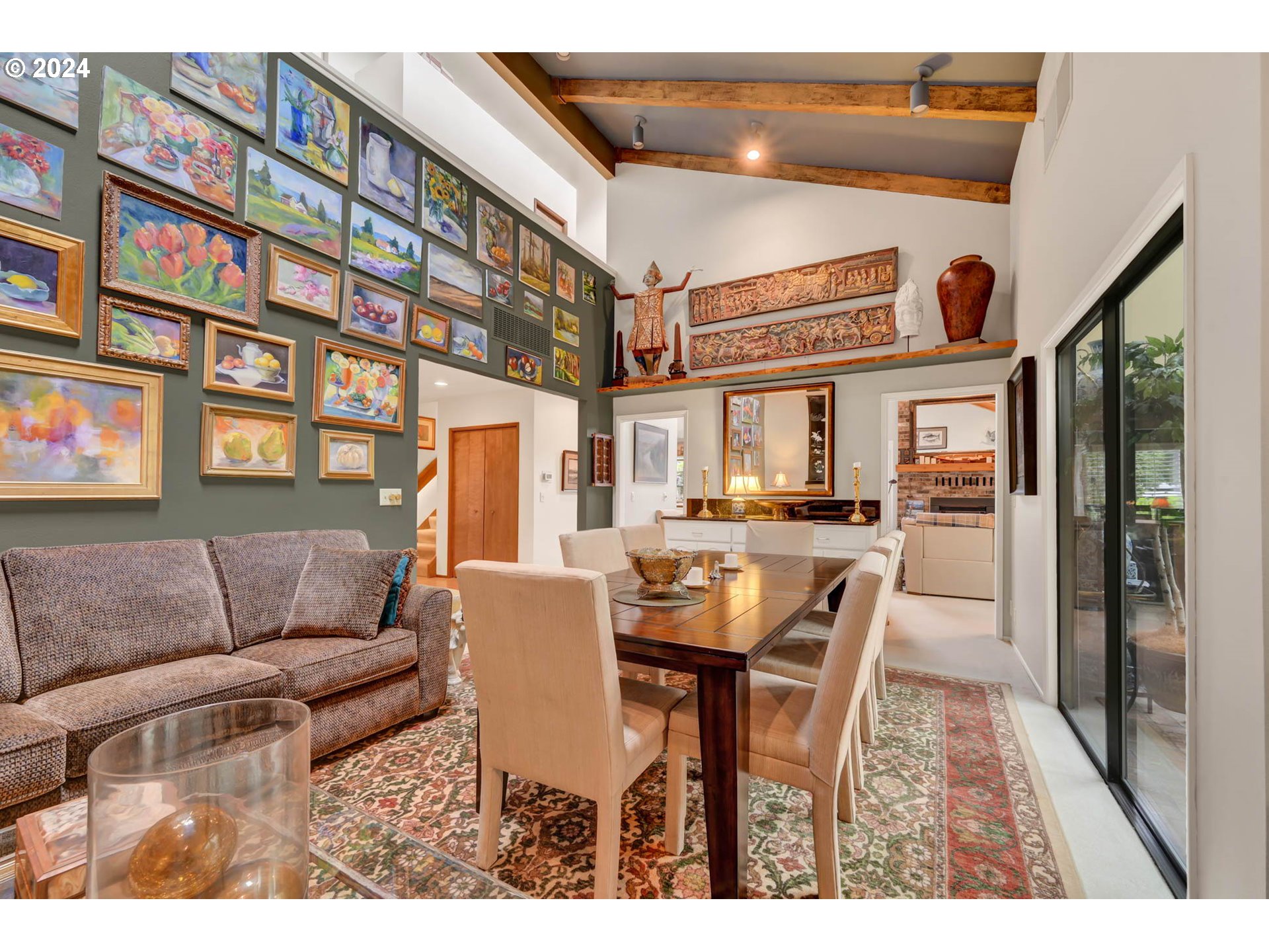 2122 Brookhaven Way Eugene, OR 97401 - Photo 18 of 48 a dining room with furniture and a book shelf