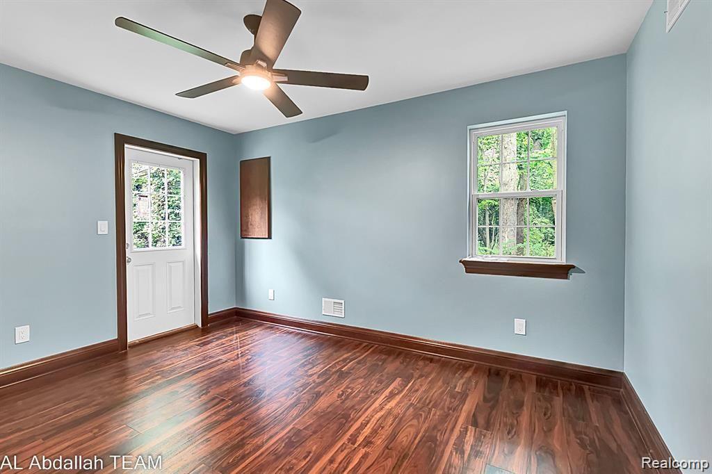 19316 Meridian Road Grosse Ile, MI 48138 - Photo 26 of 44 Gallery Image 26