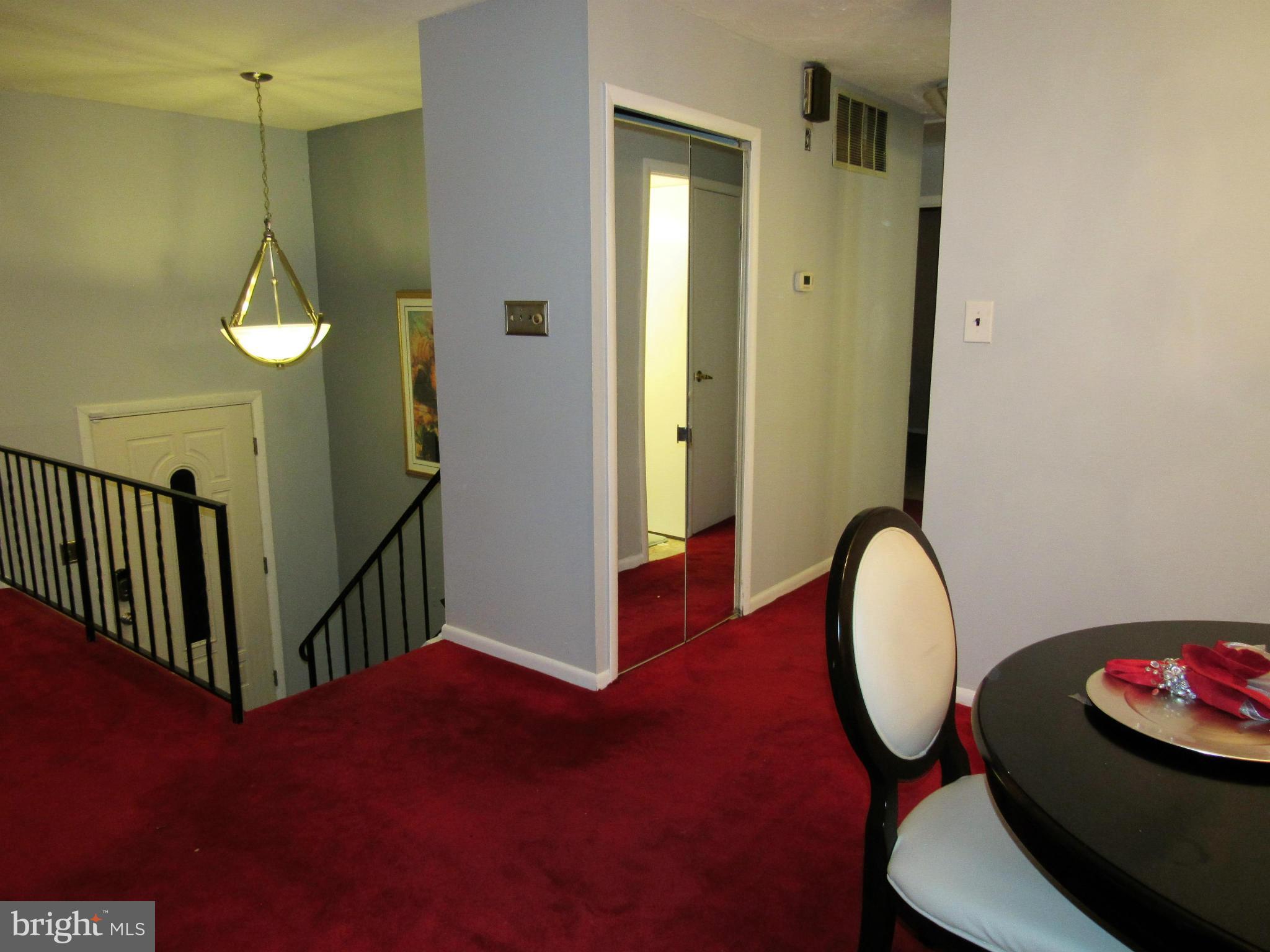 7206 Fairbrook Road Baltimore, MD 21244 - Photo 3 of 18 Interior (General)
