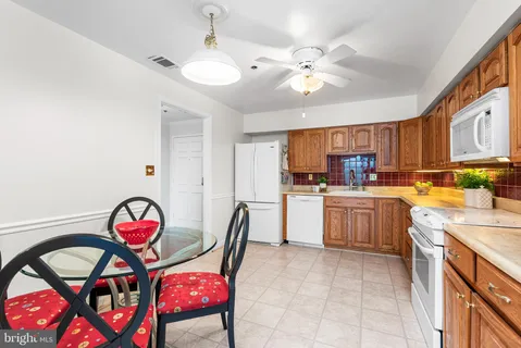 $265,000 | 3 Southerly Court, Unit 602, Towson, MD 21286