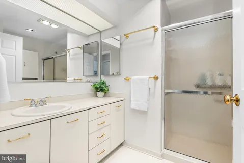 $265,000 | 3 Southerly Court, Unit 602, Towson, MD 21286