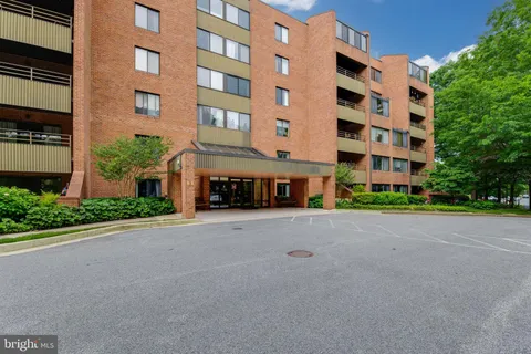 $265,000 | 3 Southerly Court, Unit 602, Towson, MD 21286
