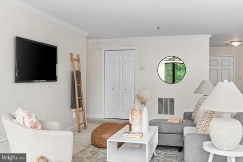 $265,000 | 3 Southerly Court, Unit 602, Towson, MD 21286