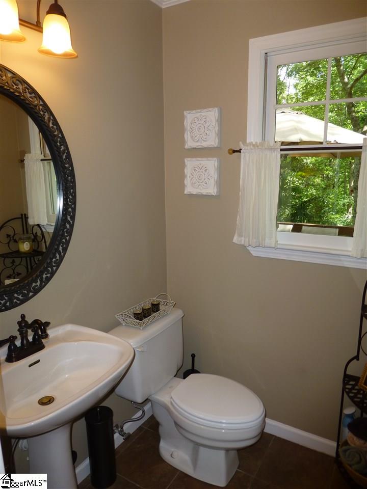 301 Foxhound Road Simpsonville, SC 29680 - Photo 11 of 28 Gallery Image 11