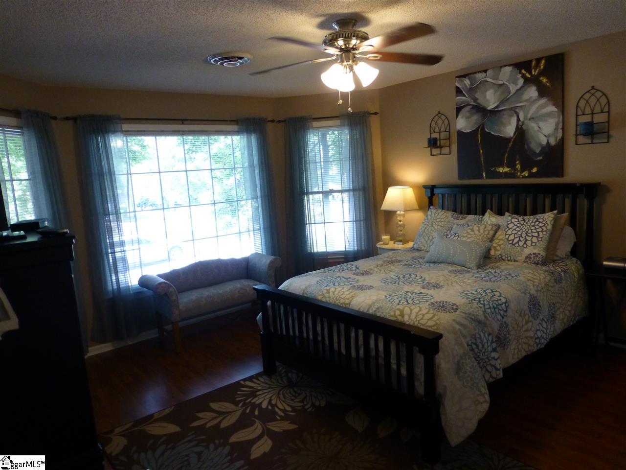 301 Foxhound Road Simpsonville, SC 29680 - Photo 12 of 28 Gallery Image 12