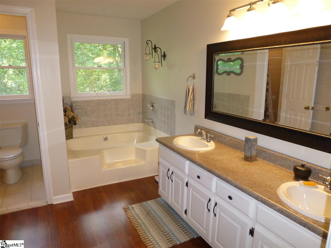 301 Foxhound Road Simpsonville, SC 29680 - Photo 14 of 28 Gallery Image 14