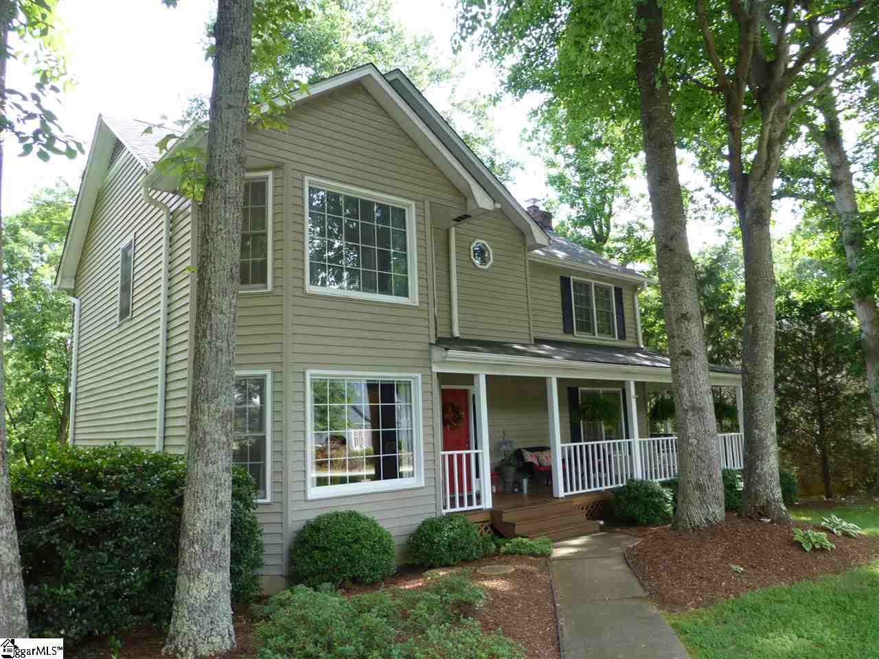 301 Foxhound Road Simpsonville, SC 29680 - Photo 3 of 28 Gallery Image 3