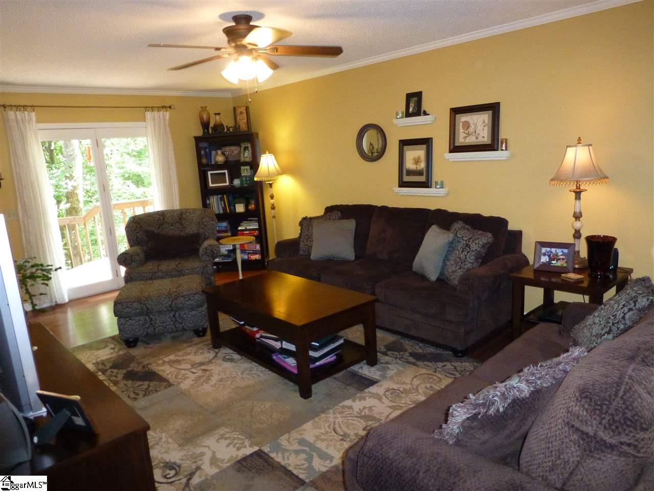 301 Foxhound Road Simpsonville, SC 29680 - Photo 9 of 28 Gallery Image 9