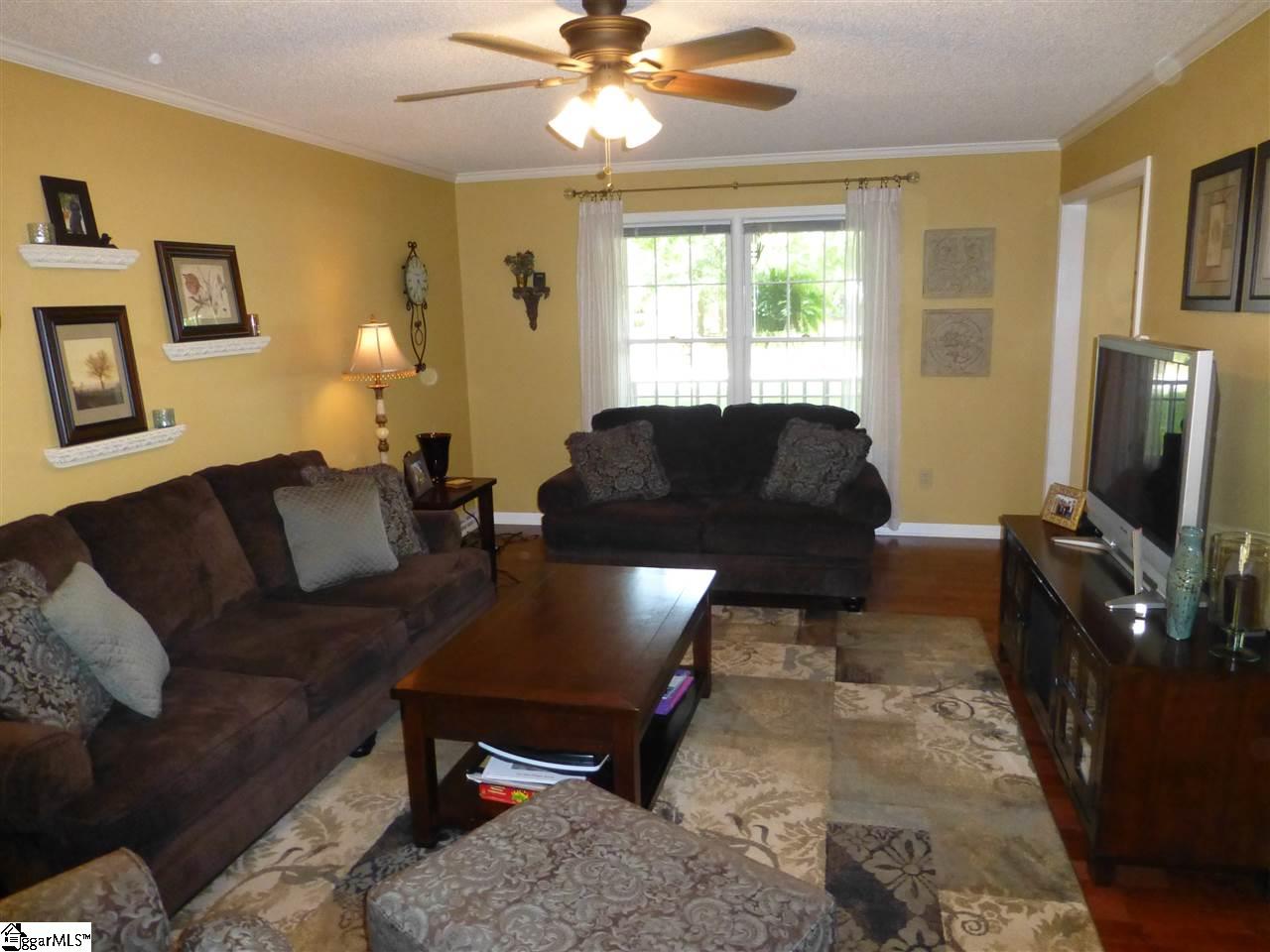 301 Foxhound Road Simpsonville, SC 29680 - Photo 10 of 28 Gallery Image 10