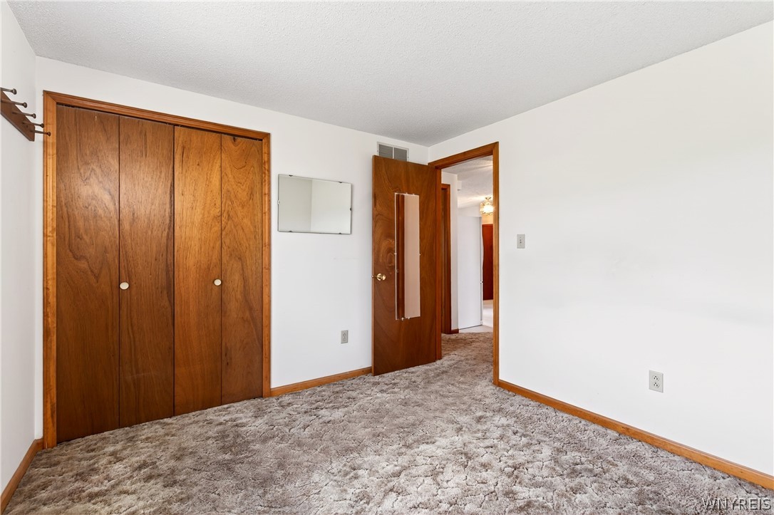 144 Hillpine Road Cheektowaga, NY 14227 - Photo 19 of 33