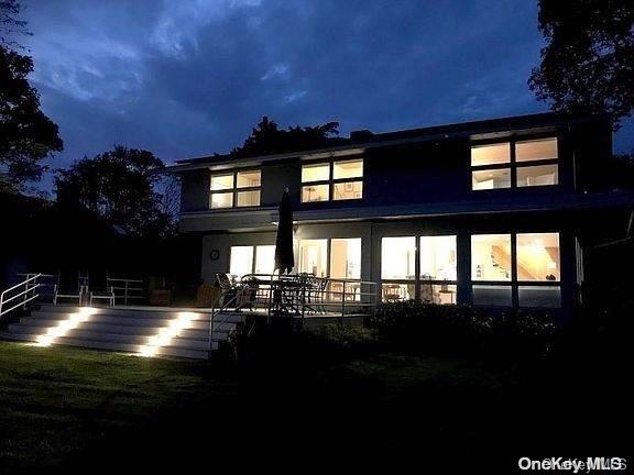 11 Beach Road Riverhead, NY 11947 - Photo 4 of 34