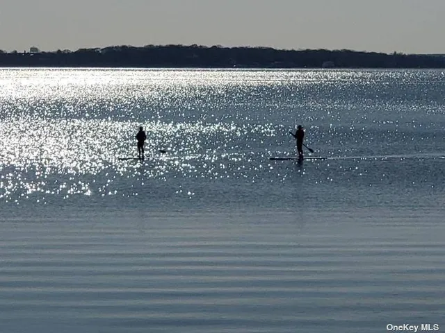 $6,900 | 11 Beach Road, Riverhead, NY 11947