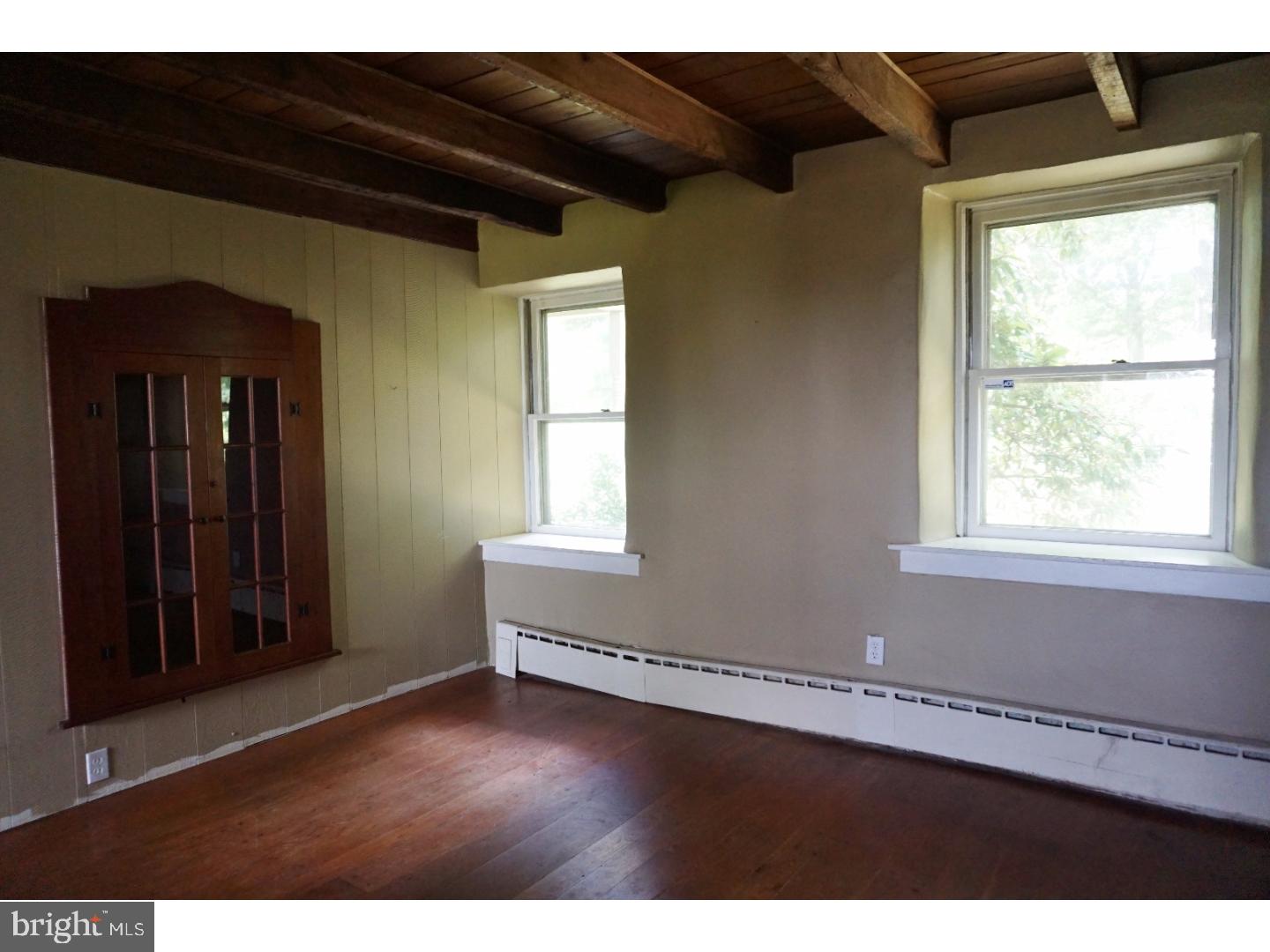 464 Ridge Road Telford, PA 18969 - Photo 9 of 25