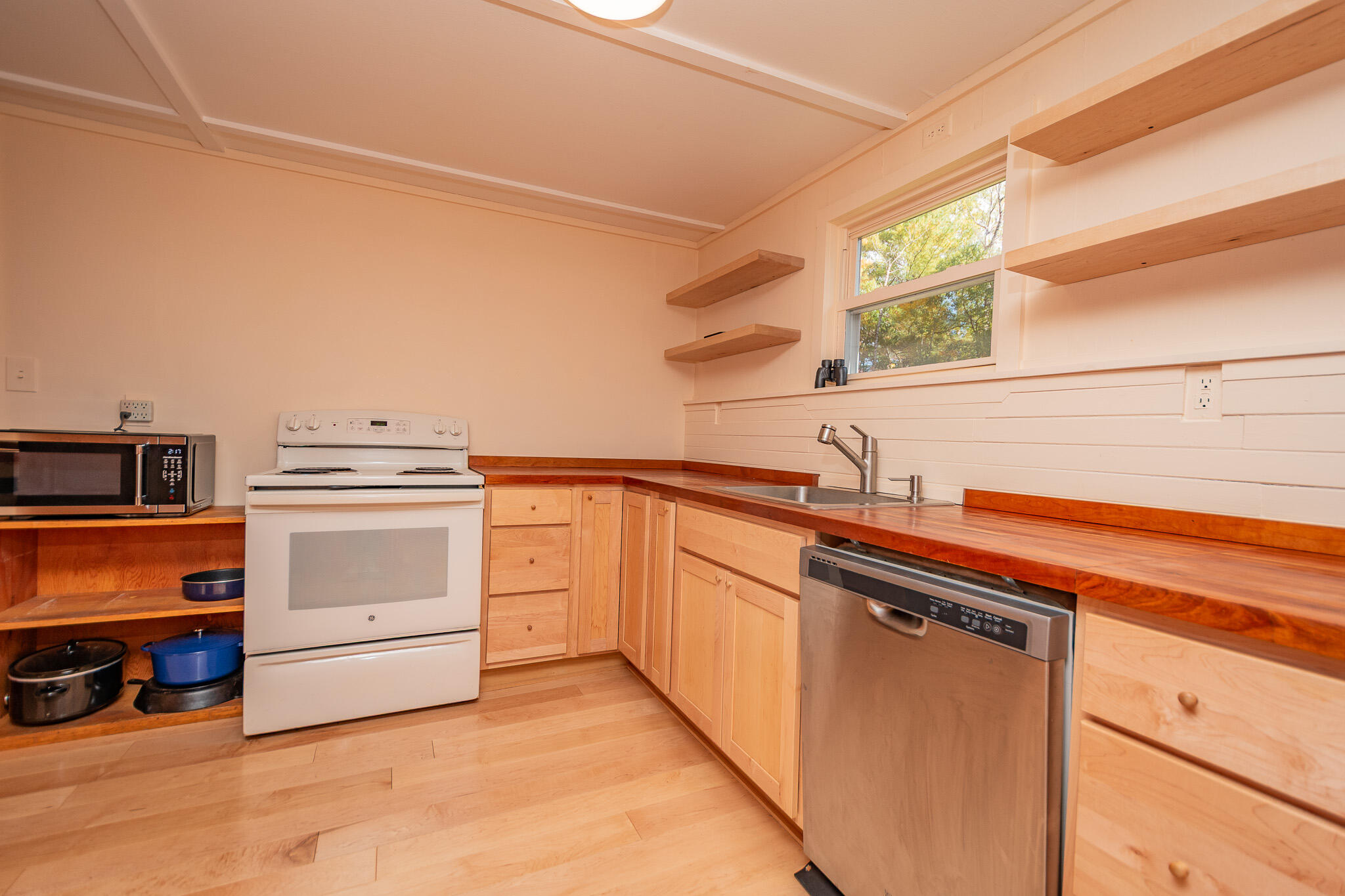 4551 Bennoch Road Alton, ME 04468 - Photo 13 of 71 DSC_0358