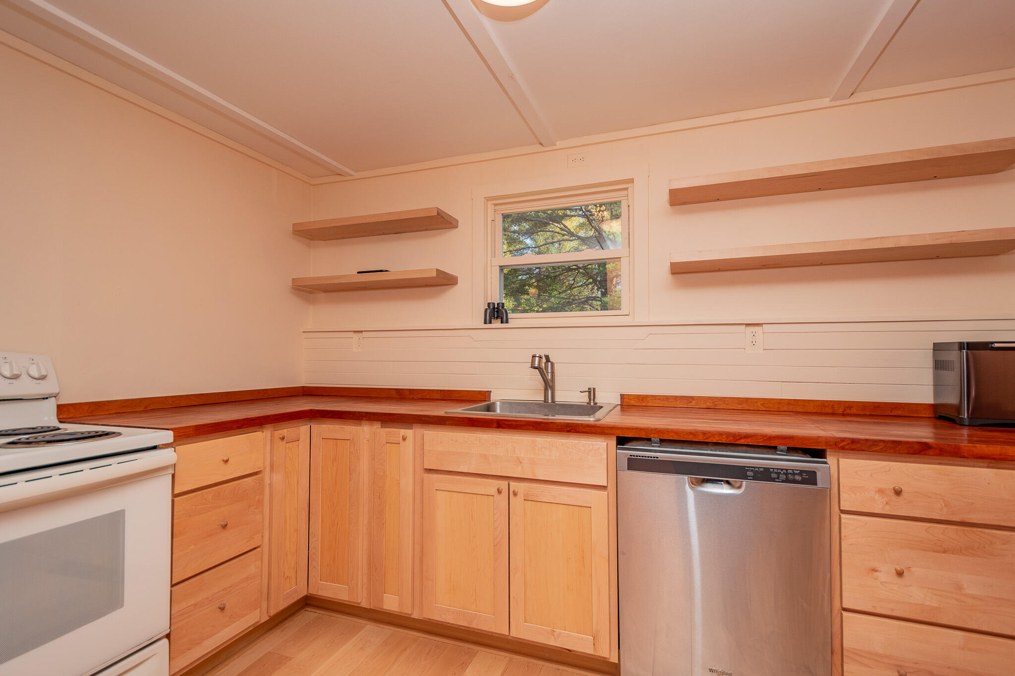 4551 Bennoch Road Alton, ME 04468 - Photo 14 of 71 DSC_0360