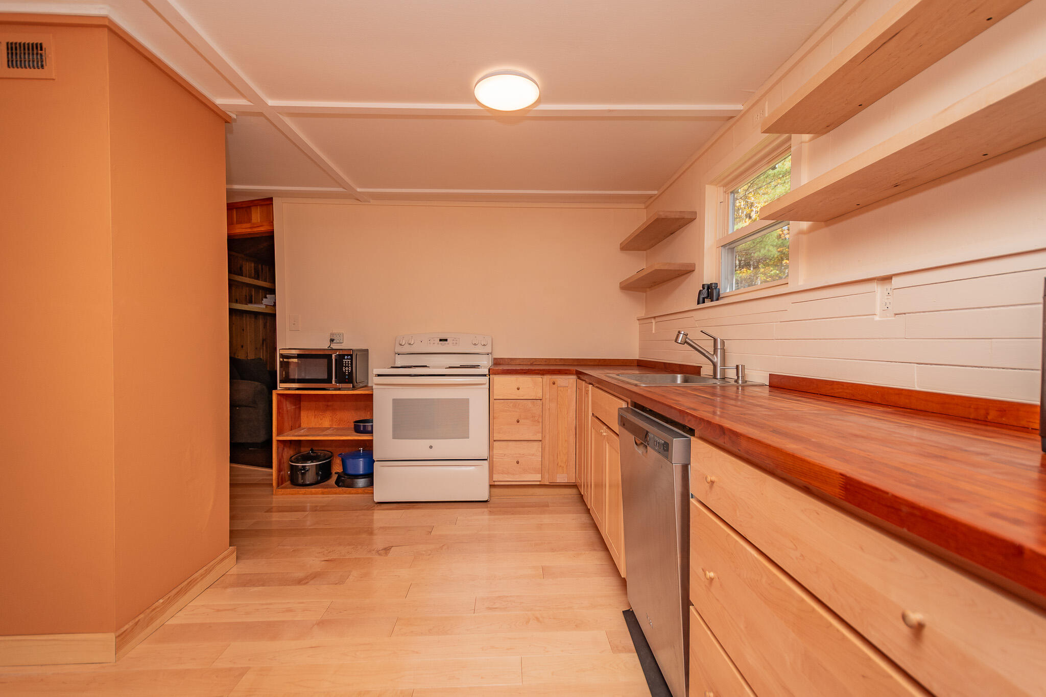 4551 Bennoch Road Alton, ME 04468 - Photo 17 of 71 DSC_0367