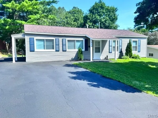 $244,900 | 510 Deerwood Road, Utica, NY 13502