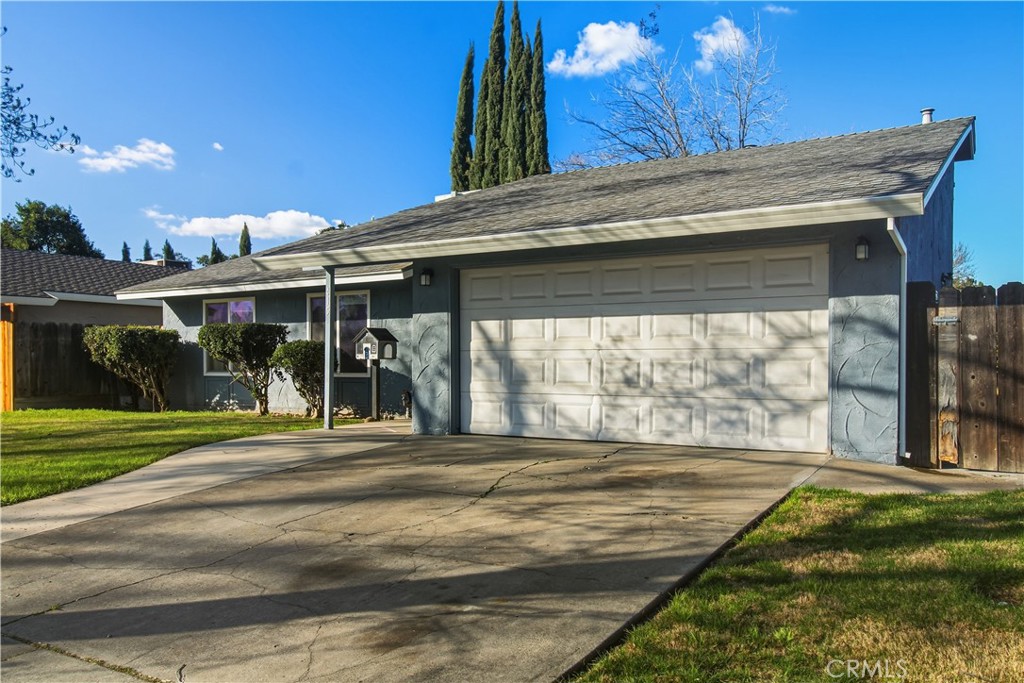 415 Columbia Avenue Merced, CA 95340 - Photo 3 of 27