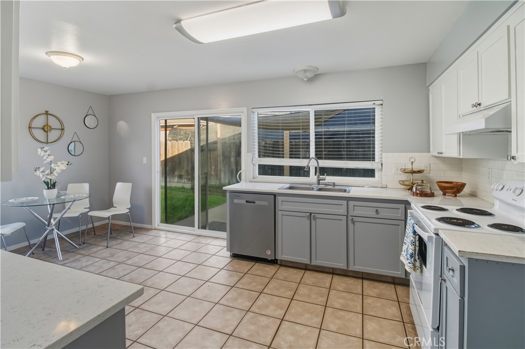 415 Columbia Avenue Merced, CA 95340 - Photo 7 of 27