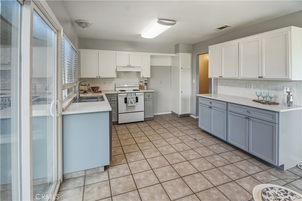 415 Columbia Avenue Merced, CA 95340 - Photo 9 of 27