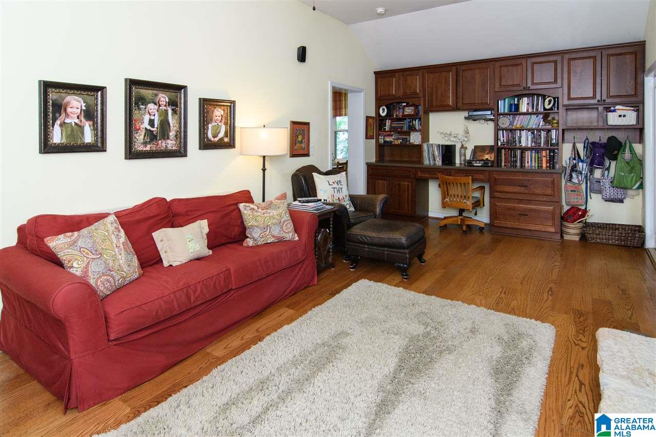 1911 Saulter Road Birmingham, AL 35209 - Photo 14 of 44