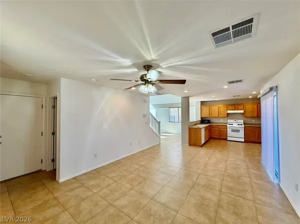 $1,900 | 9316 Pyrope Court, Las Vegas, NV 89148