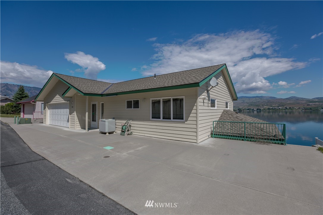 4176 South Lakeshore Road Chelan, WA 98816 - Photo 25 of 25 Gallery Image 25